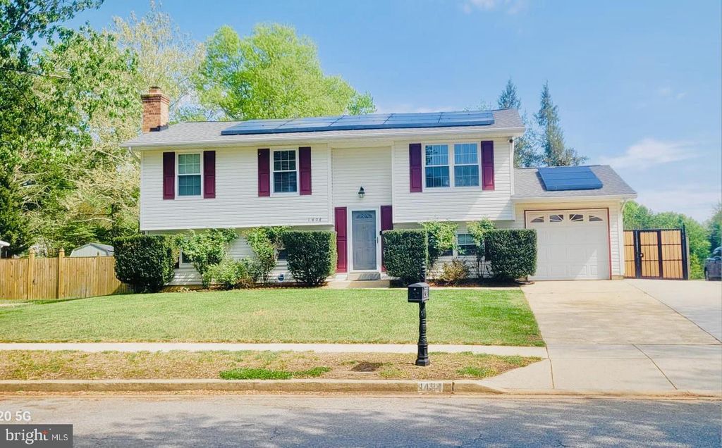 Image 1 of property listing at 1404 ROBERT LEWIS AVE, Upper Marlboro, MD 20774