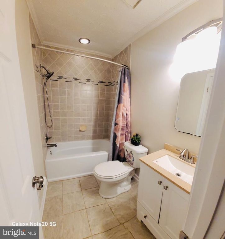 Image 10 of property listing at 1404 ROBERT LEWIS AVE, Upper Marlboro, MD 20774