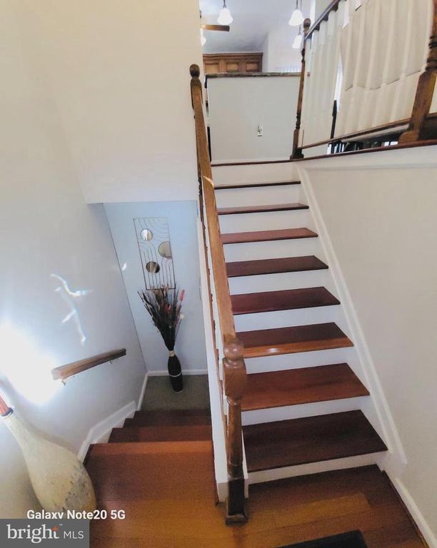 Image 2 of property listing at 1404 ROBERT LEWIS AVE, Upper Marlboro, MD 20774