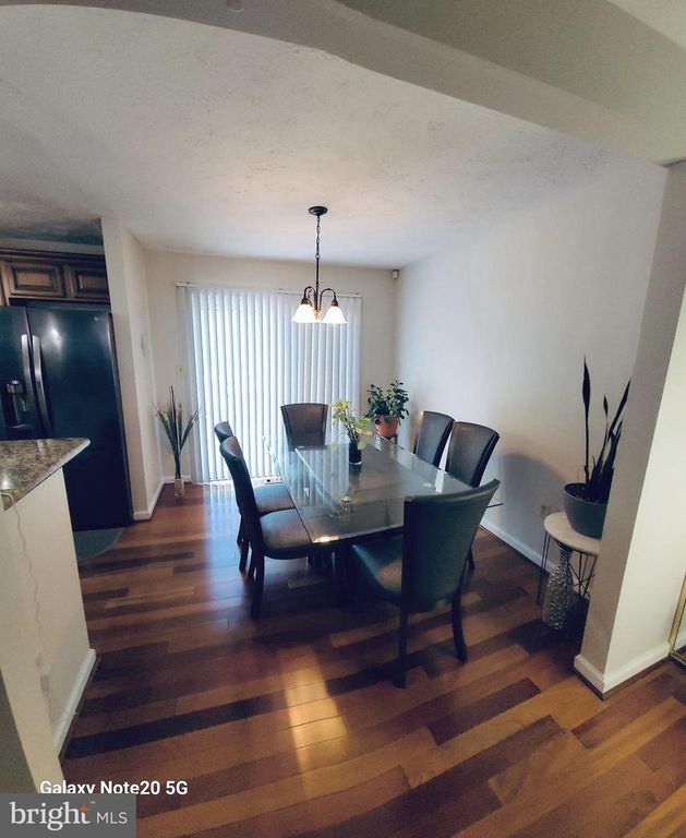 Image 5 of property listing at 1404 ROBERT LEWIS AVE, Upper Marlboro, MD 20774