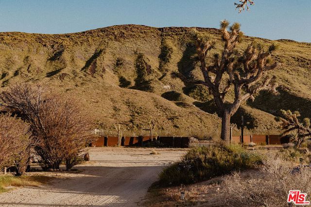 55626 Pipes Canyon Road, Yucca Valley, CA 92284