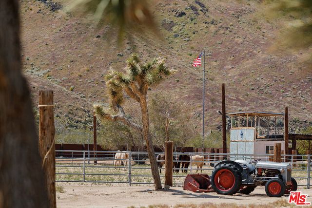 55626 Pipes Canyon Road, Yucca Valley, CA 92284