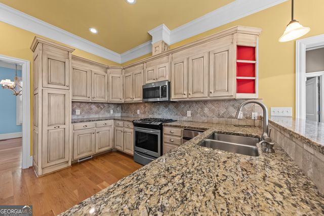 1240 Dixie Highway, Madison, GA 30650