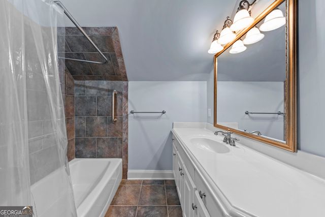 1240 Dixie Highway, Madison, GA 30650