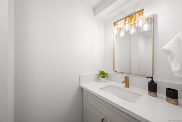 4012 Mount Acadia, San Diego, CA 92111