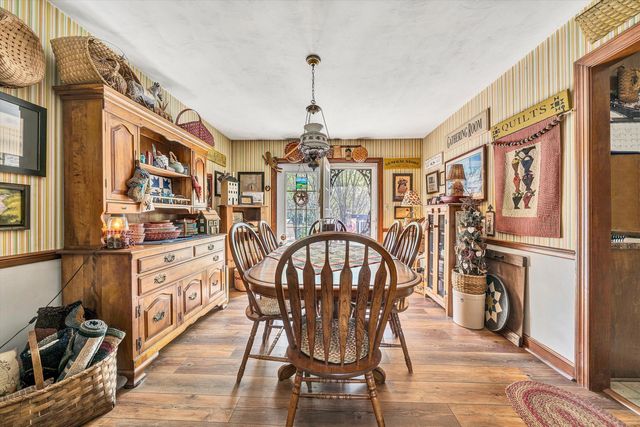 262 Mountain View RD, Troutville, VA 24175