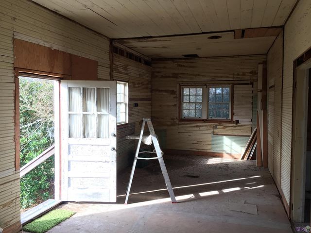 10826 Pointe Coupee Rd, New Roads, LA 70760