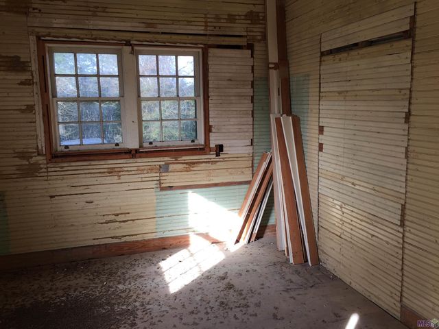 10826 Pointe Coupee Rd, New Roads, LA 70760