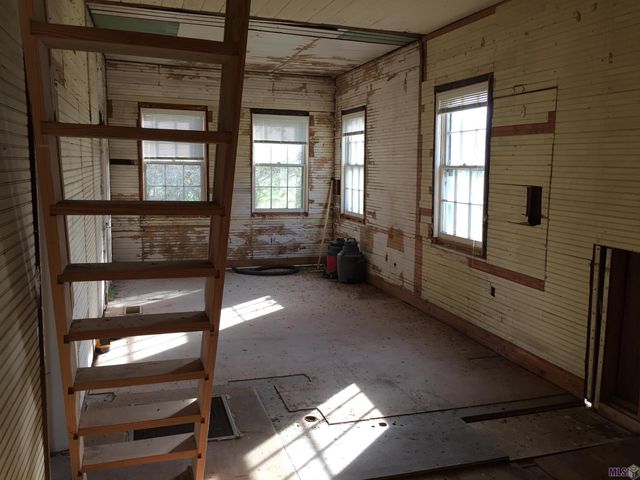 10826 Pointe Coupee Rd, New Roads, LA 70760