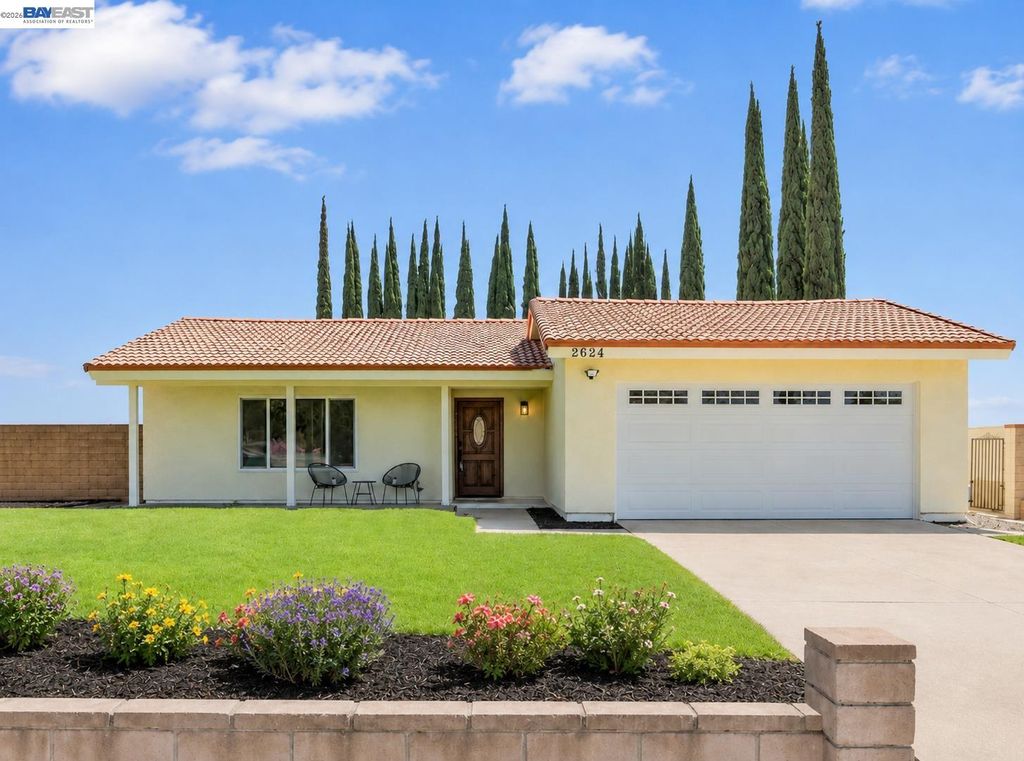 2624 Damien Ave, La Verne, CA 91750
