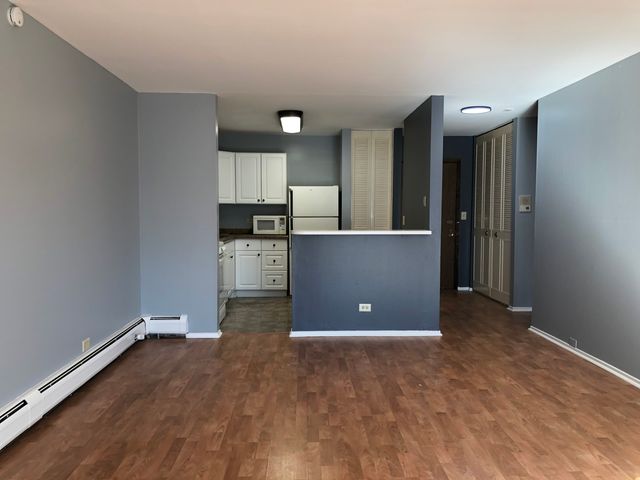 600 Bayside Drive 5, Palatine, IL 60074