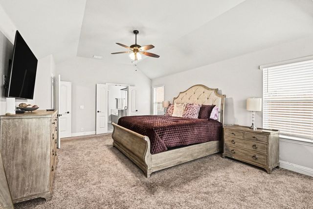 1107 Misty Ridge Drive, Justin, TX 76247