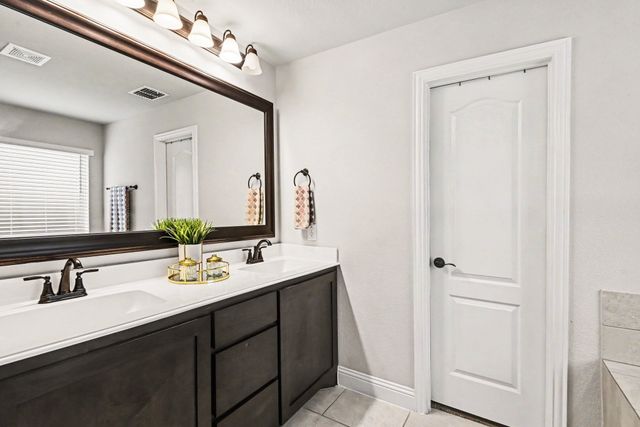 1107 Misty Ridge Drive, Justin, TX 76247