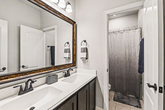 1107 Misty Ridge Drive, Justin, TX 76247