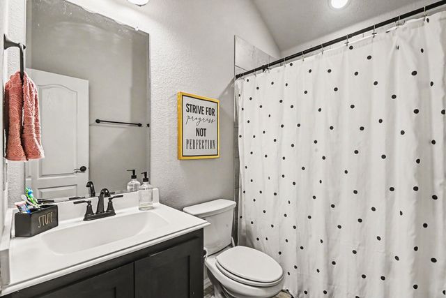 1107 Misty Ridge Drive, Justin, TX 76247