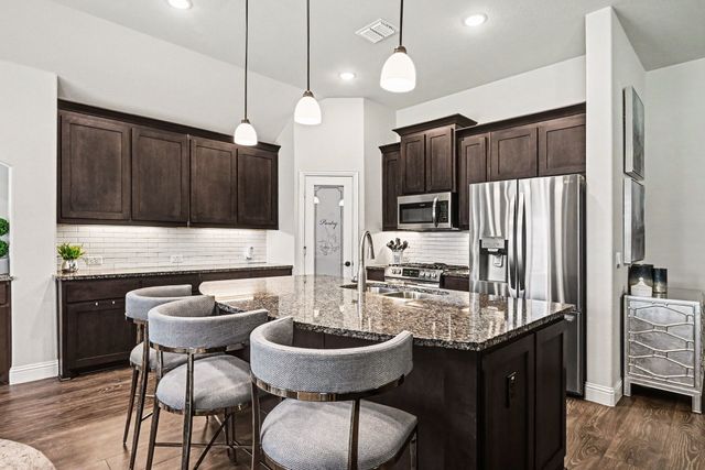 1107 Misty Ridge Drive, Justin, TX 76247