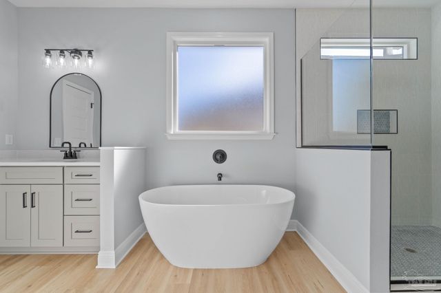 3326 Bob Tolbert Rd, Navarre, FL 32566