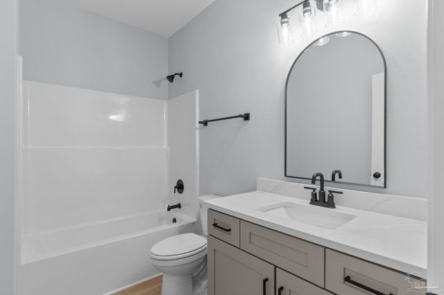 3326 Bob Tolbert Rd, Navarre, FL 32566