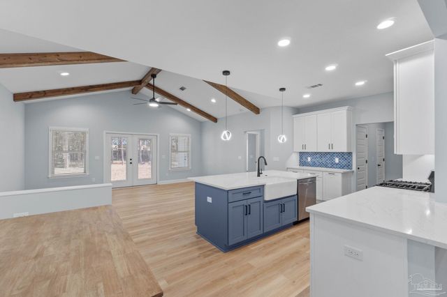 3326 Bob Tolbert Rd, Navarre, FL 32566