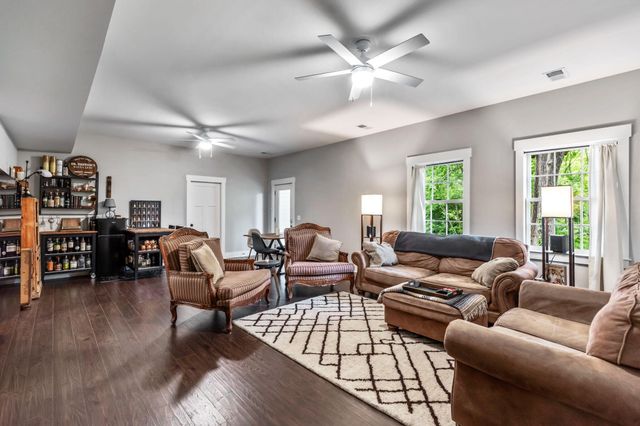6296 Fairview Road, Hixson, TN 37343