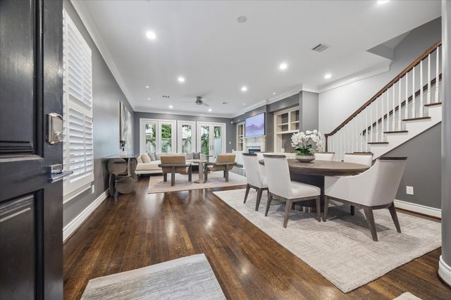 2109 Briarglen Drive, Houston, TX 77027