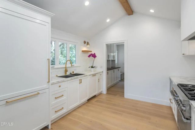 75 Grace Terrace, Pasadena, CA 91105