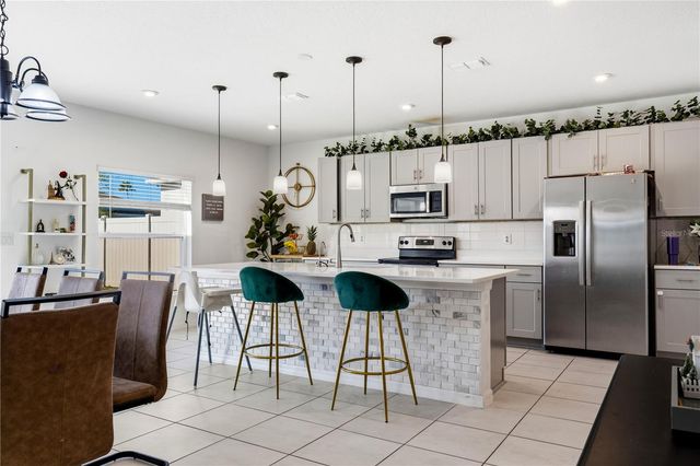 5626 COSTA BLANCA WAY, Davenport, FL 33897