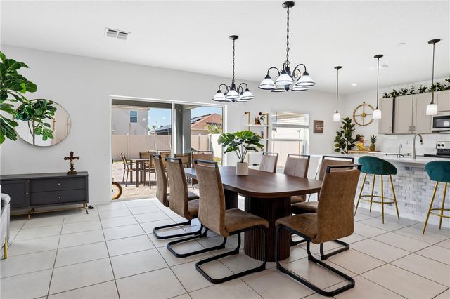 5626 COSTA BLANCA WAY, Davenport, FL 33897