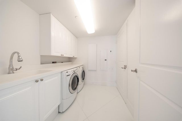 2700 N Ocean Drive 2501a, Riviera Beach, FL 33404