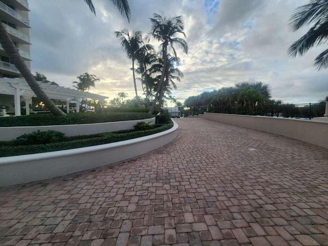 2700 N Ocean Drive 2501a, Riviera Beach, FL 33404