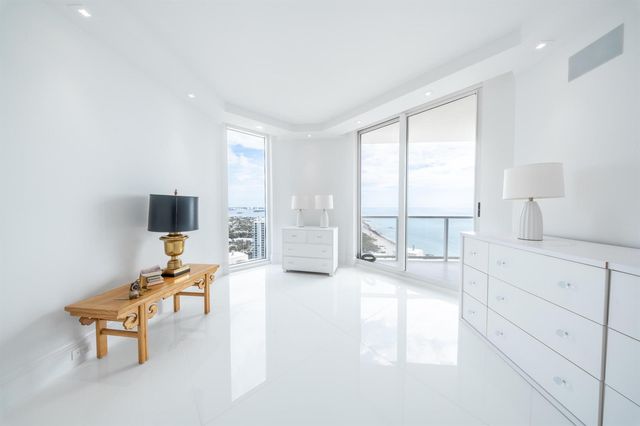 2700 N Ocean Drive 2501a, Riviera Beach, FL 33404
