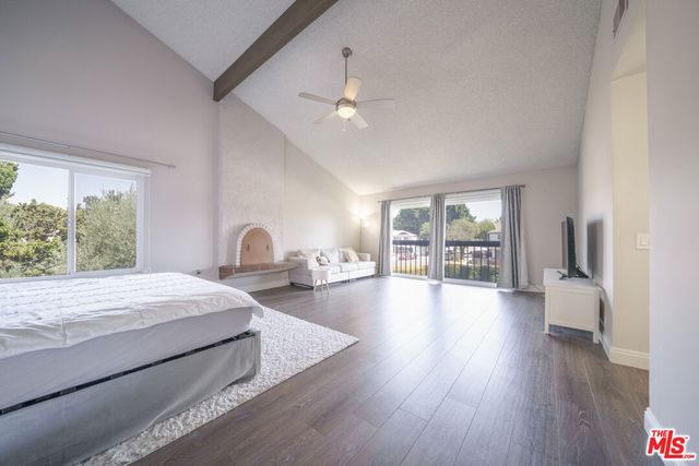 2040 Woodbriar Court, Fullerton, CA 92831