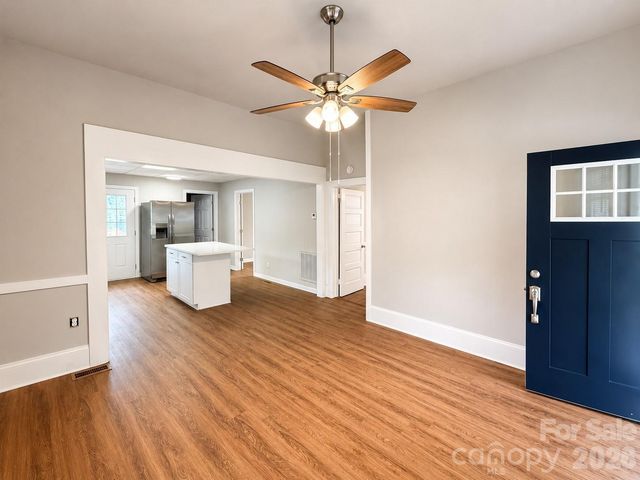 2449 Myrtle Avenue, Gastonia, NC 28052
