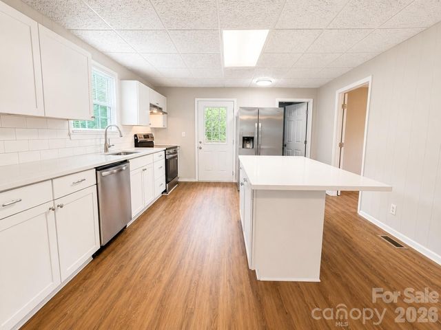 2449 Myrtle Avenue, Gastonia, NC 28052