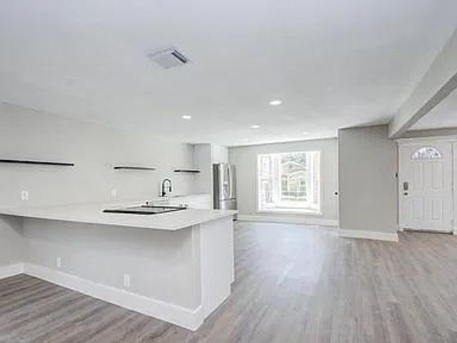 509 Adkins Street, Conroe, TX 77301