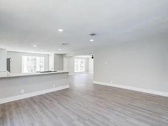 509 Adkins Street, Conroe, TX 77301