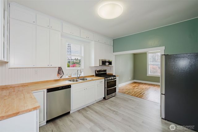 1209 Pacific Avenue, Bremerton, WA 98337