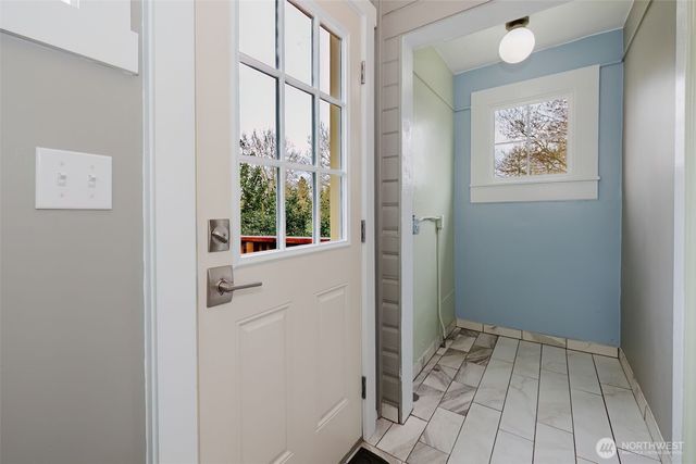 1209 Pacific Avenue, Bremerton, WA 98337