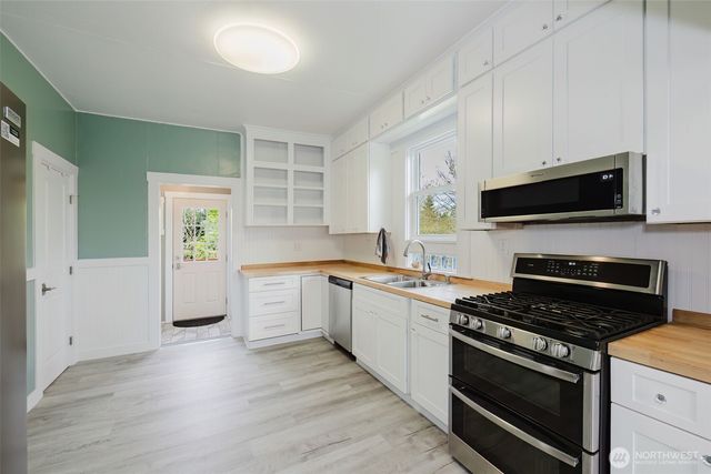 1209 Pacific Avenue, Bremerton, WA 98337