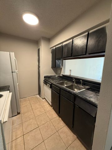 6050 Melody Lane 242, Dallas, TX 75231