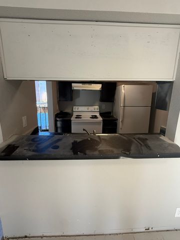 6050 Melody Lane 242, Dallas, TX 75231