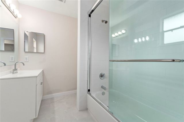 1456 20th Avenue SW, Vero Beach, FL 32962