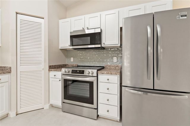 1456 20th Avenue SW, Vero Beach, FL 32962