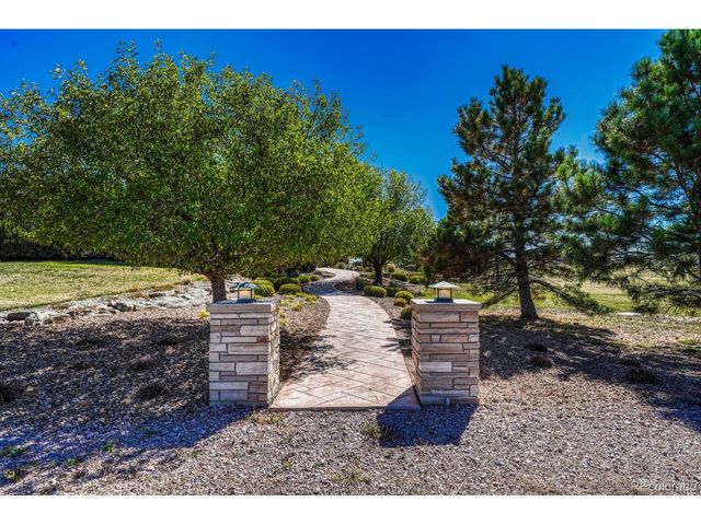 8780 Steeplechase Dr, Franktown, CO 80116