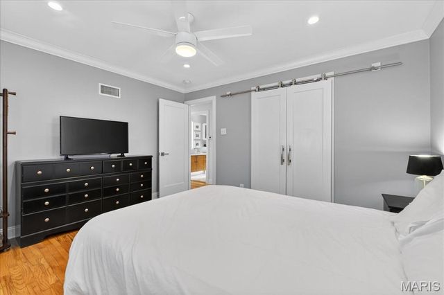 303 Corona Court, St Louis, MO 63119