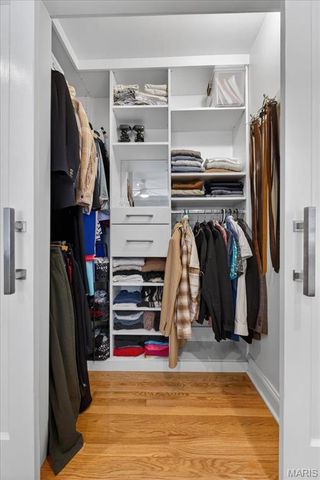 303 Corona Court, St Louis, MO 63119