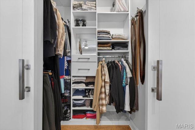 303 Corona Court, St Louis, MO 63119