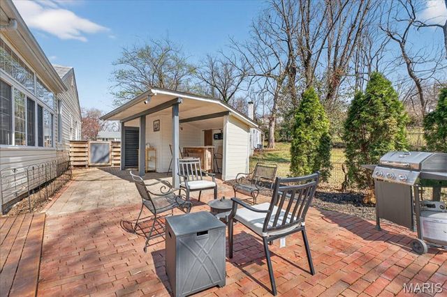 303 Corona Court, St Louis, MO 63119