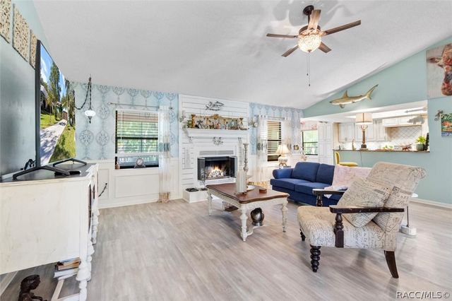 4670 S Sawmill Way, Homosassa, FL 34448