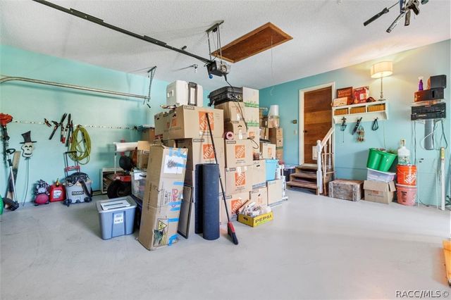 4670 S Sawmill Way, Homosassa, FL 34448